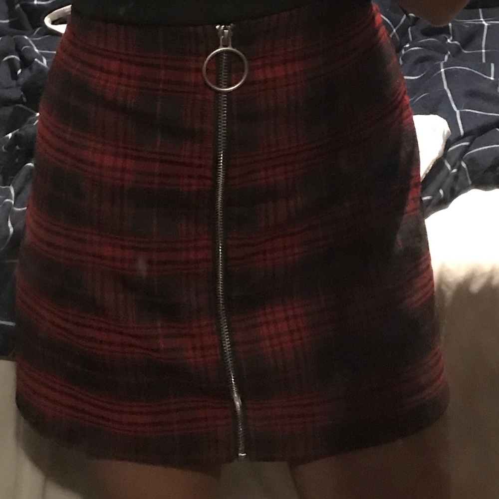 Woman's Red Plaid Skirt (Forever 21)